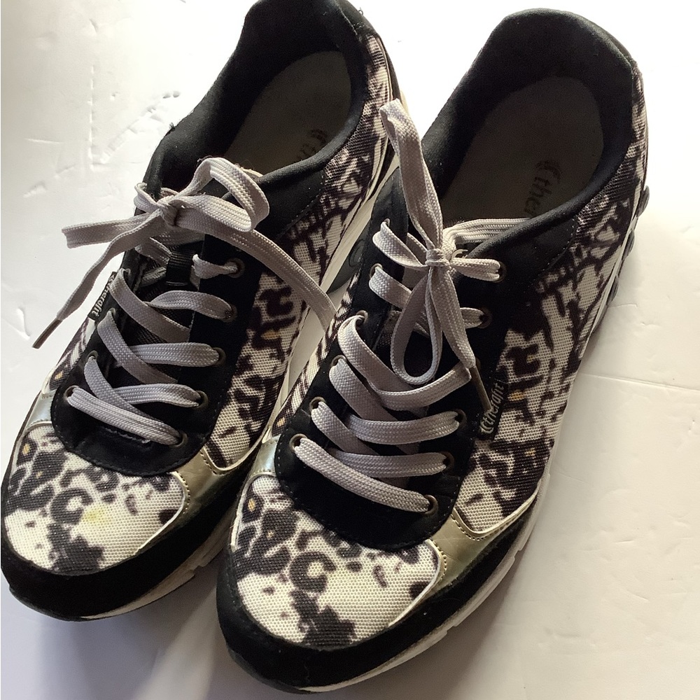 Therafit Ginger w50601B Black Multi Lace Up Sneakers Athletic Comfort Shoe